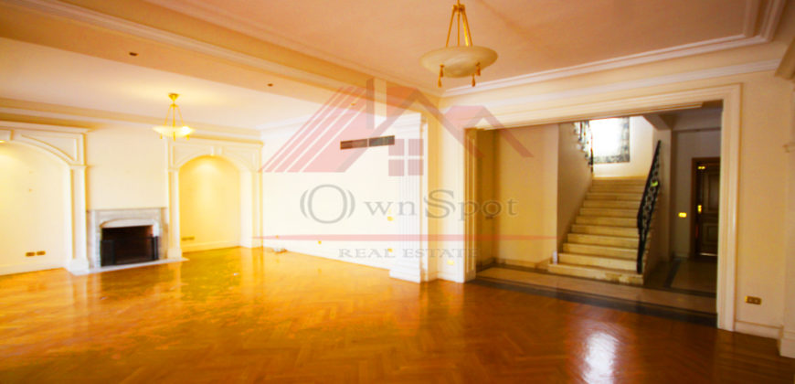 Spacious bright villa in  Katamya Heights