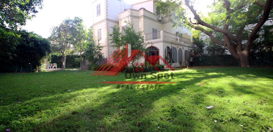  Villa for rent in maadi sarayat