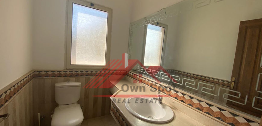 Good located villa for rent in katameya heights