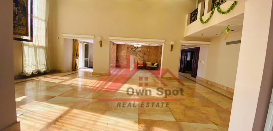 Villa with pool for rent in west golf