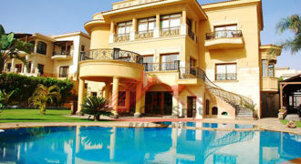 Super modern villa for rent in Arabella